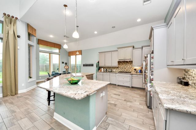 20211 Cascading Falls Boulevard, Cypress, TX 77433