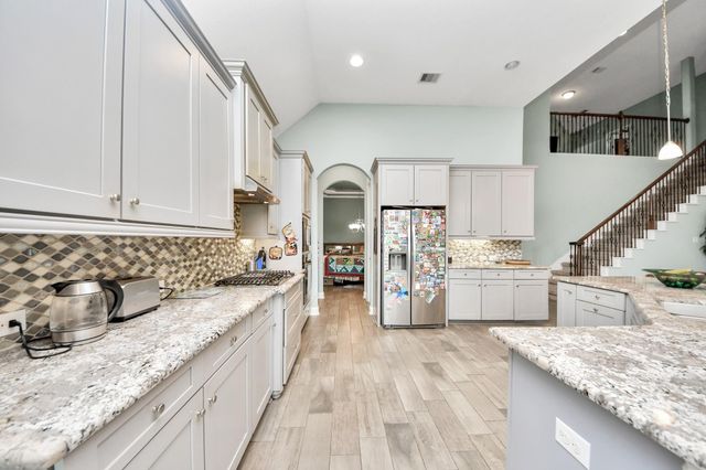 20211 Cascading Falls Boulevard, Cypress, TX 77433