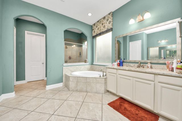 20211 Cascading Falls Boulevard, Cypress, TX 77433