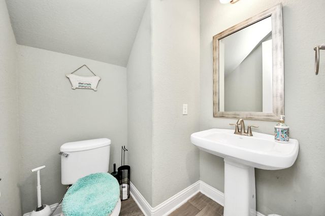 20211 Cascading Falls Boulevard, Cypress, TX 77433