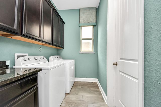 20211 Cascading Falls Boulevard, Cypress, TX 77433