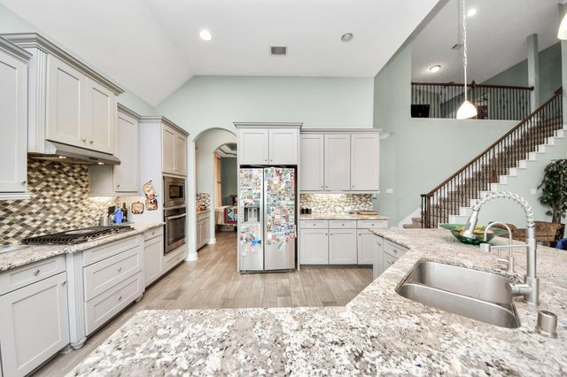 20211 Cascading Falls Boulevard, Cypress, TX 77433