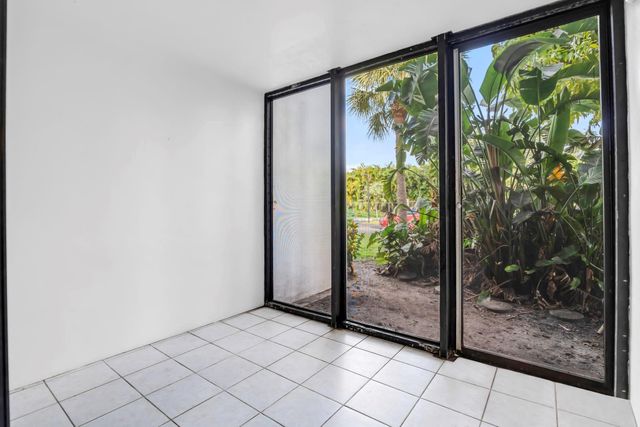 210 Lake Pointe Drive 103, Oakland Park, FL 33309