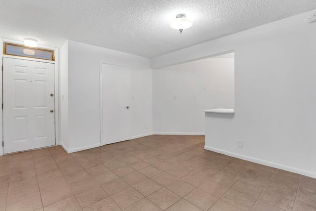 210 Lake Pointe Drive 103, Oakland Park, FL 33309