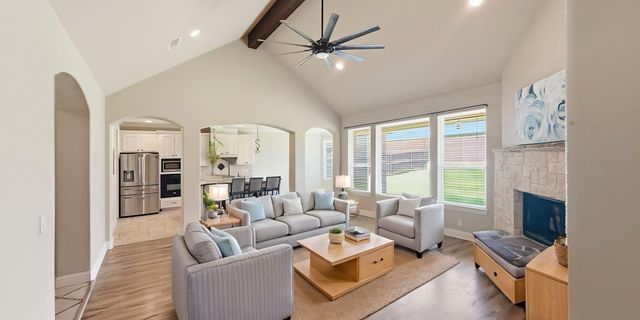 608 Donna Circle, Granbury, TX 76049
