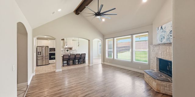 608 Donna Circle, Granbury, TX 76049