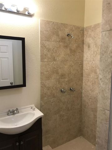 2614 Delano Street N, Houston, TX 77004