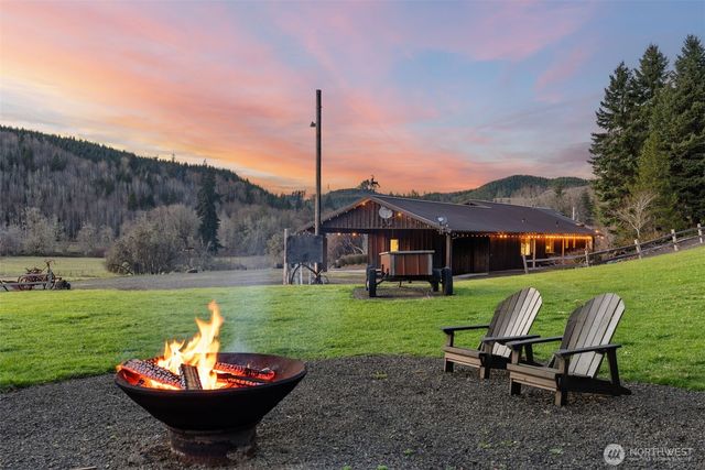 65 Wilderness Road, Oakville, WA 98568