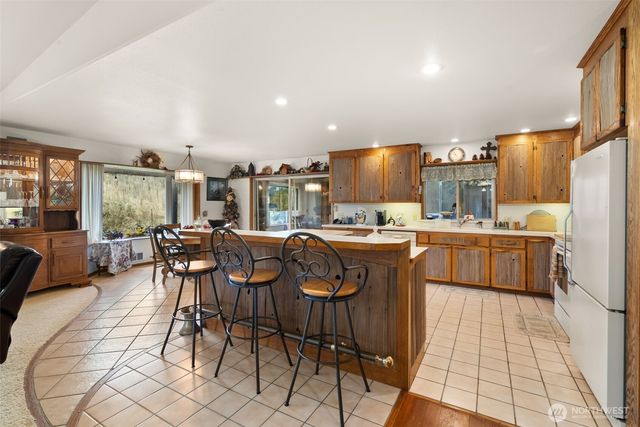 65 Wilderness Road, Oakville, WA 98568