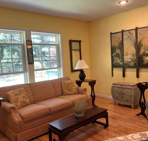 99 Van Tine Road, Kerhonkson, NY 12446