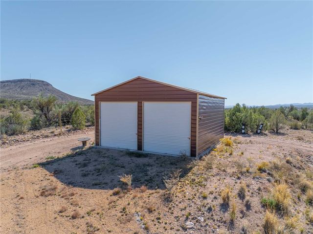 1606 N Friendship Pass, Kingman, AZ 86401