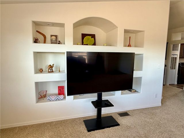 1606 N Friendship Pass, Kingman, AZ 86401