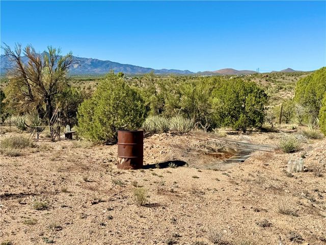 1606 N Friendship Pass, Kingman, AZ 86401