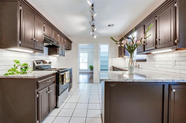 11921 Blue Moon Avenue, Oklahoma City, OK 73162