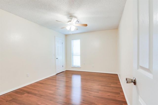 11921 Blue Moon Avenue, Oklahoma City, OK 73162