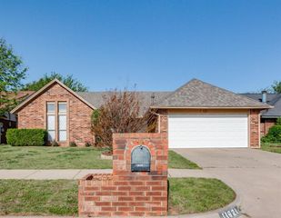 11921 Blue Moon Avenue, Oklahoma City, OK 73162