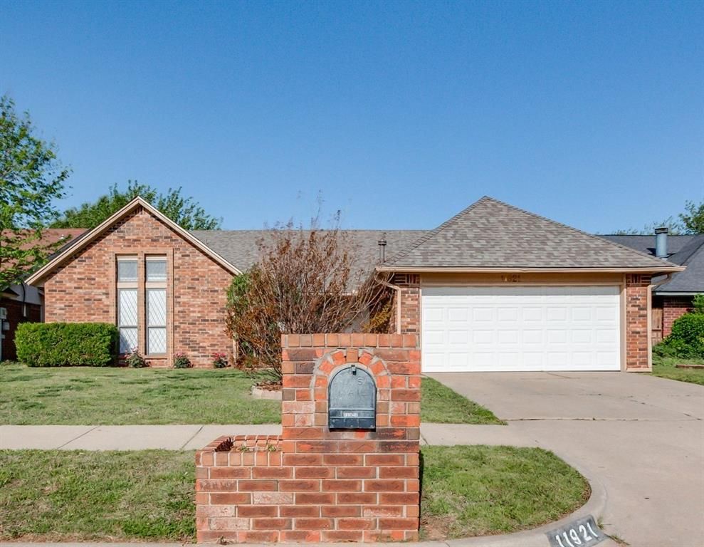 11921 Blue Moon Avenue, Oklahoma City, OK 73162