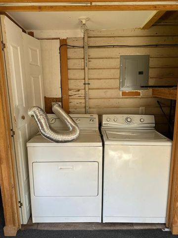 509 Lundy Street, El Campo, TX 77437