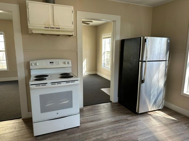 509 Lundy Street, El Campo, TX 77437