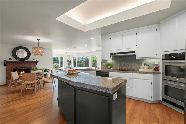 6964 Lenwood Way, San Jose, CA 95120