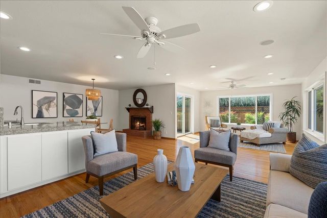 6964 Lenwood Way, San Jose, CA 95120