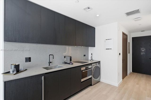 20 NE 11th 4803 4803, Miami, FL 33132