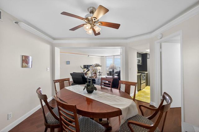 5200 N Ocean Drive 1004, Singer Island, FL 33404