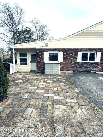 28 C Holly Street, Manchester, NJ 08759
