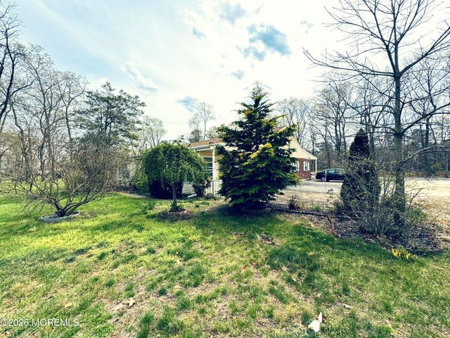 28 C Holly Street, Manchester, NJ 08759