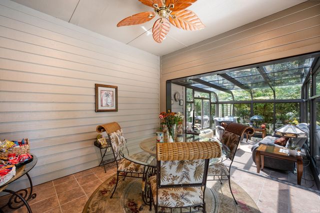 281 Creekside Court, Hartford City, IN 47348