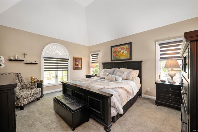 281 Creekside Court, Hartford City, IN 47348