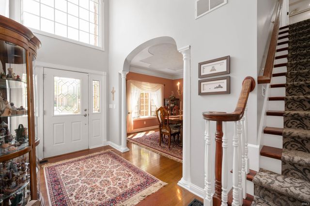 281 Creekside Court, Hartford City, IN 47348