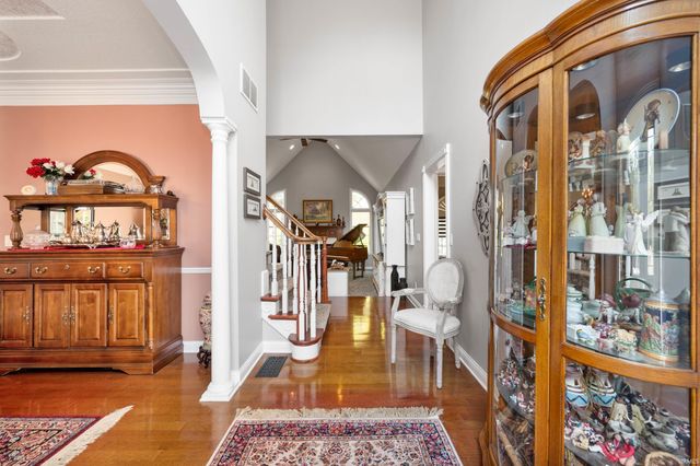 281 Creekside Court, Hartford City, IN 47348