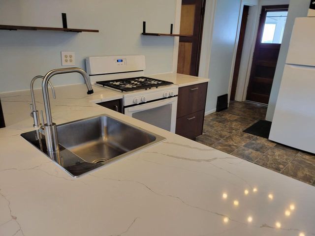 3156 S California STREET, Milwaukee, WI 53207