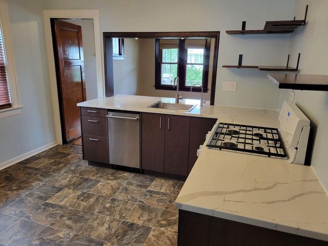 3156 S California STREET, Milwaukee, WI 53207