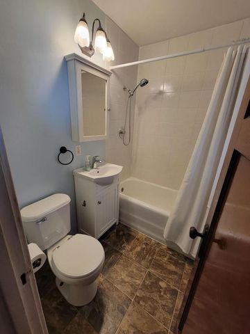 3156 S California STREET, Milwaukee, WI 53207