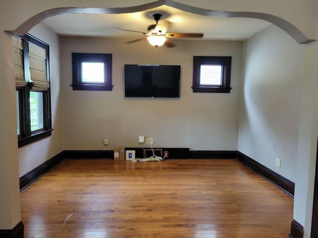 3156 S California STREET, Milwaukee, WI 53207
