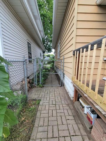 3156 S California STREET, Milwaukee, WI 53207