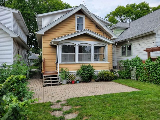 3156 S California STREET, Milwaukee, WI 53207