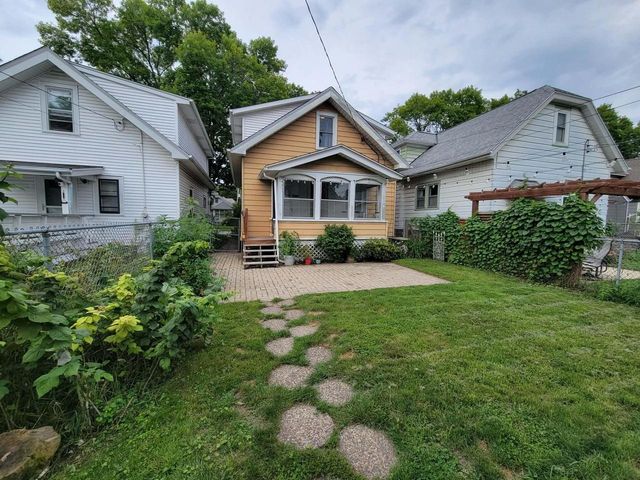 3156 S California STREET, Milwaukee, WI 53207