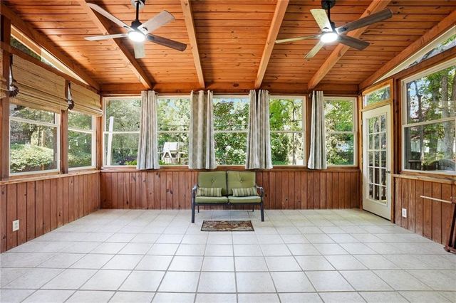 210 Woodrill Way, Atlanta, GA 30350