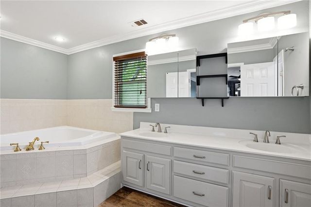 210 Woodrill Way, Atlanta, GA 30350