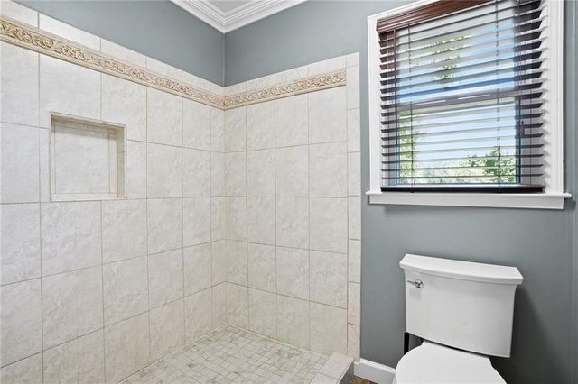 210 Woodrill Way, Atlanta, GA 30350