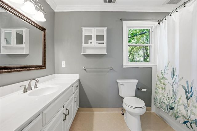 210 Woodrill Way, Atlanta, GA 30350