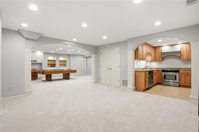 210 Woodrill Way, Atlanta, GA 30350