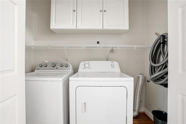 210 Woodrill Way, Atlanta, GA 30350