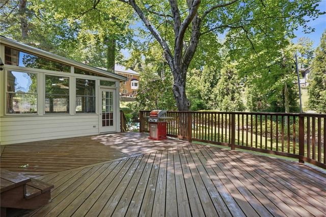 210 Woodrill Way, Atlanta, GA 30350