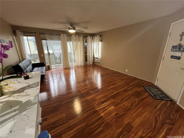91-253 Hanapouli Circle 19C, Ewa Beach, HI 96706