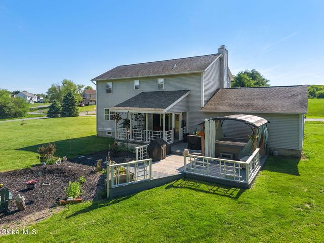 4 Canter Lane, Johnstown, NY 12095