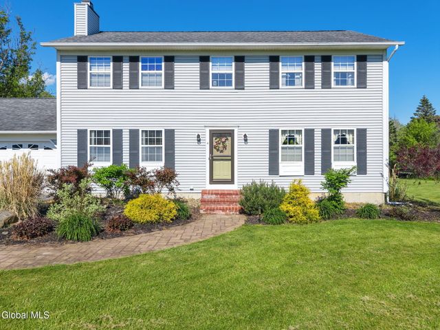 4 Canter Lane, Johnstown, NY 12095